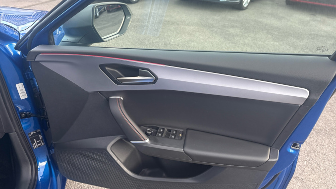 SEAT Leon 2.0 TDI EVO 150 FR Sport 5dr DSG [DAP] Diesel Hatchback - Image 19